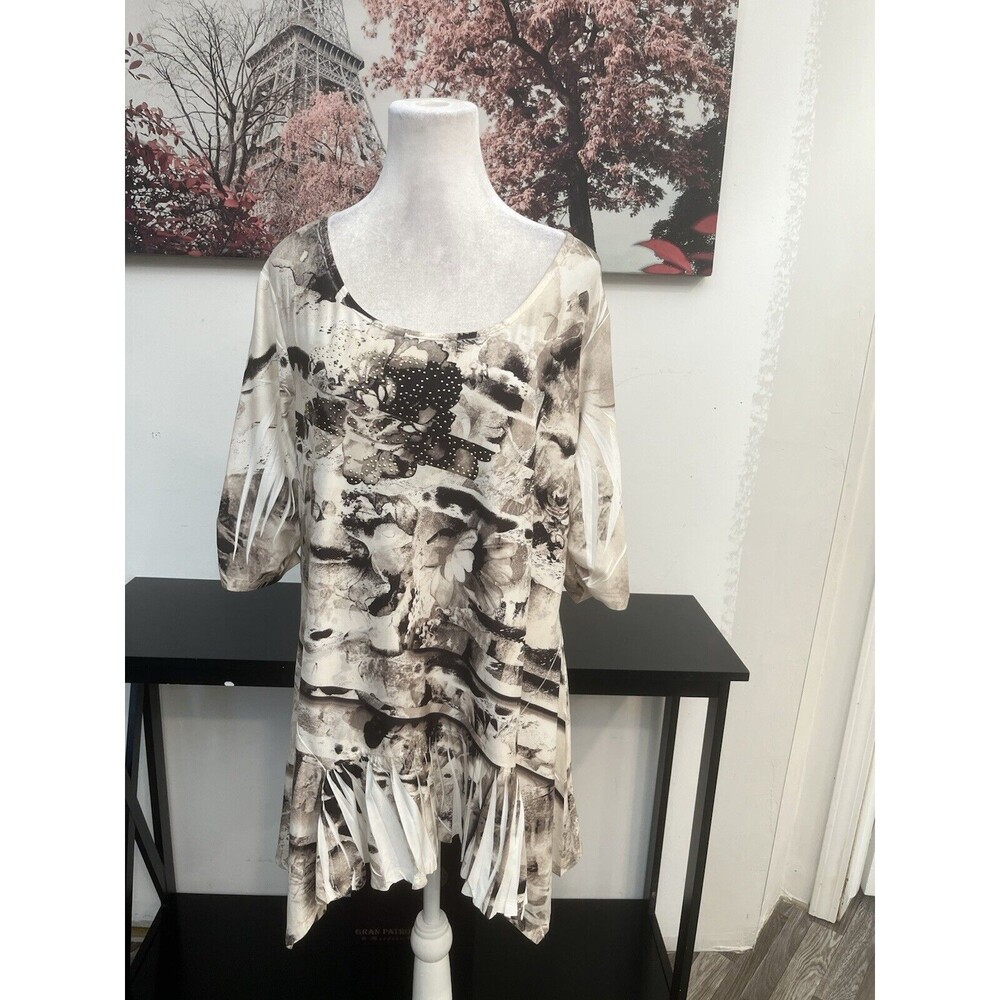 Style & Co Women’s  XL shark bite hem tunics Round Neck With Sequins Pullover